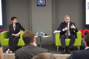 Министр Дмитрий Богданов ответил на вопросы бизнес-сообщества Самарской области