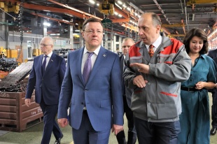 Губернатор Дмитрий Азаров провел переговоры с руководителями белорусских компаний